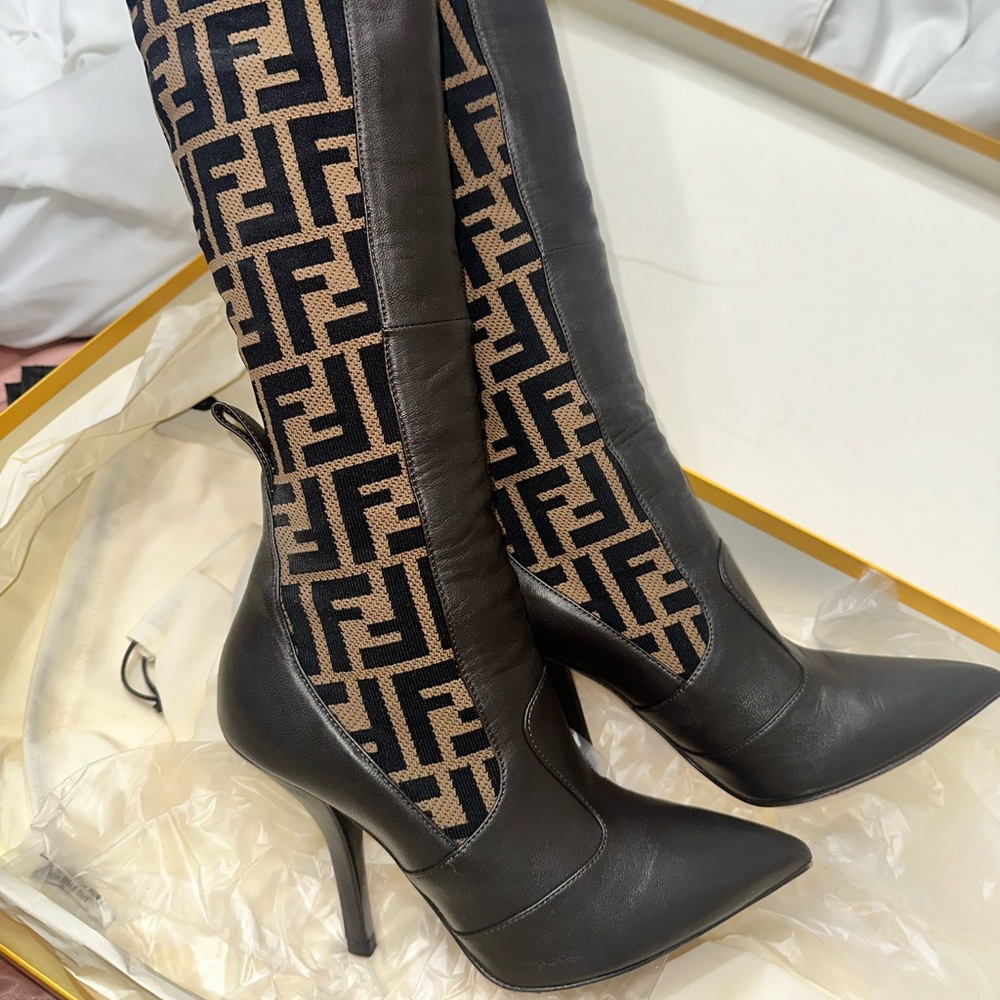 Fendi thigh high boots - Picture 5 of 9